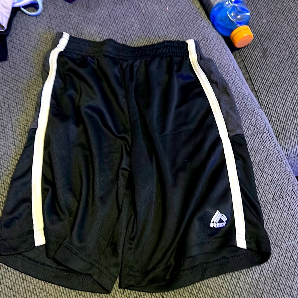 End shorts